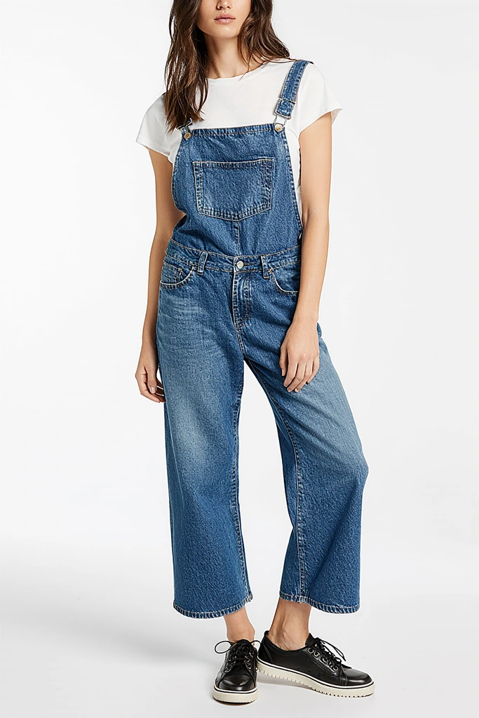 Salopette en jean tendance et résistante Salopette en jean tendance et résistante